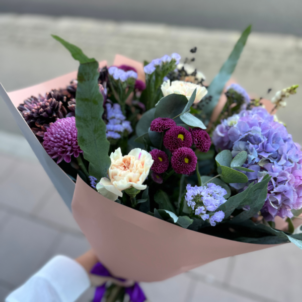 "Velaris" Bouquet - Image 4