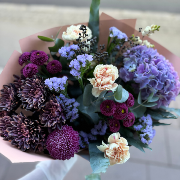 "Velaris" Bouquet