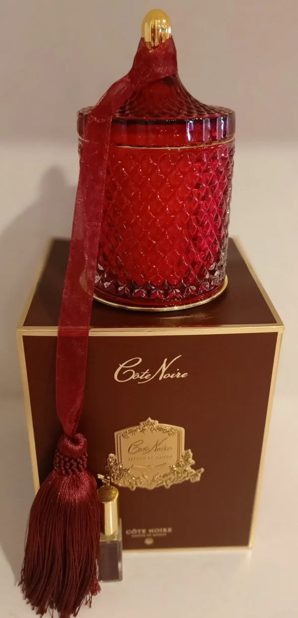 Grand Red & Gold Art Deco Candle - Rose Oud 600g - Image 2