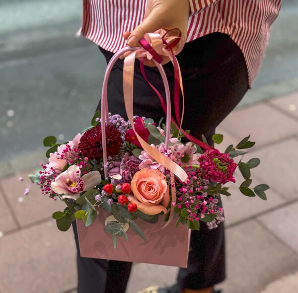 "Violet" Flower Basket - Image 3