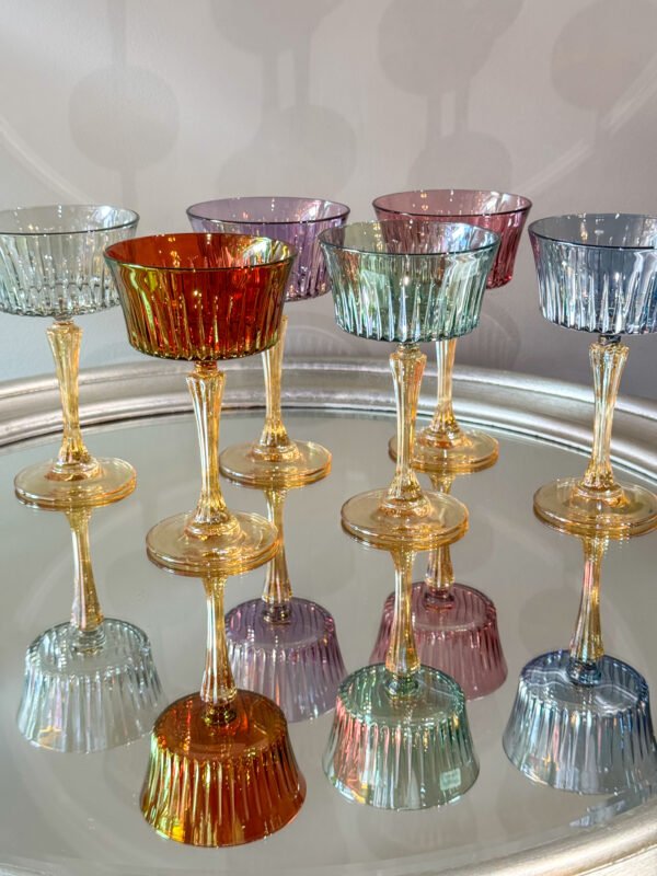 Domina 24 glass