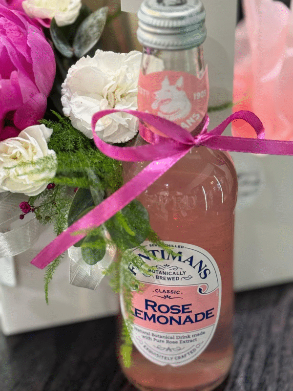 Blooms & Bubbles Gift Set